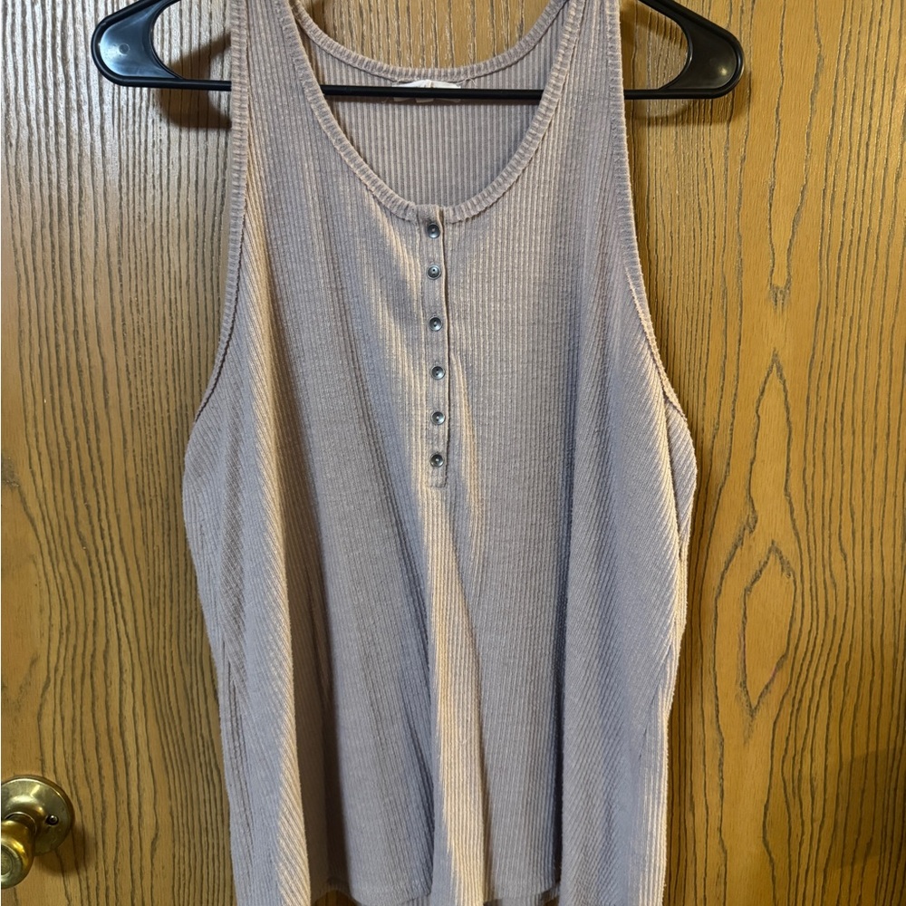 Maurices Button-Front Ribbed Tank. Mix between Lavender and Beige. (L)
